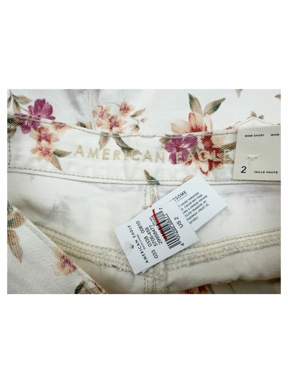 American Eagle Floral Pleated High Rise Mom Shorts Jean Shorts Size 2 - Picture 6 of 7